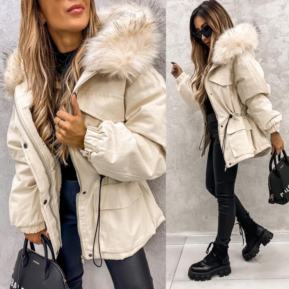 Faux Fur Collar Parka – Structured Winter Coat