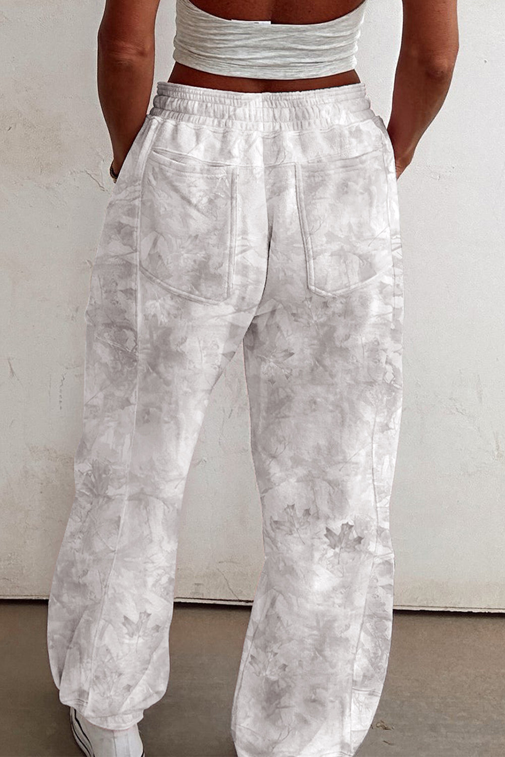 High-Waist Neutral Camo Joggers – Relaxed Utility Fit