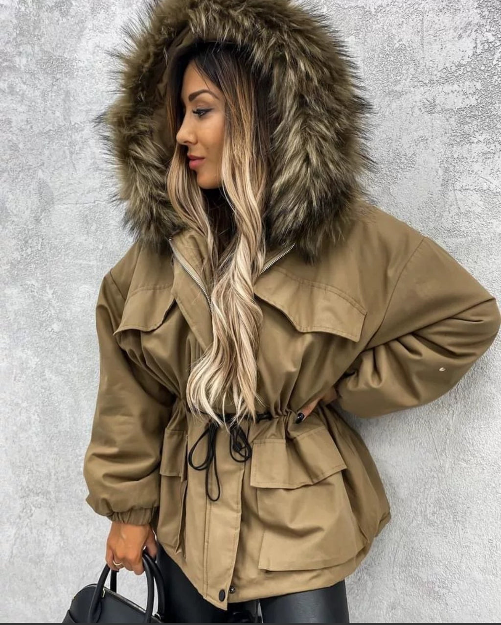 Faux Fur Collar Parka – Structured Winter Coat