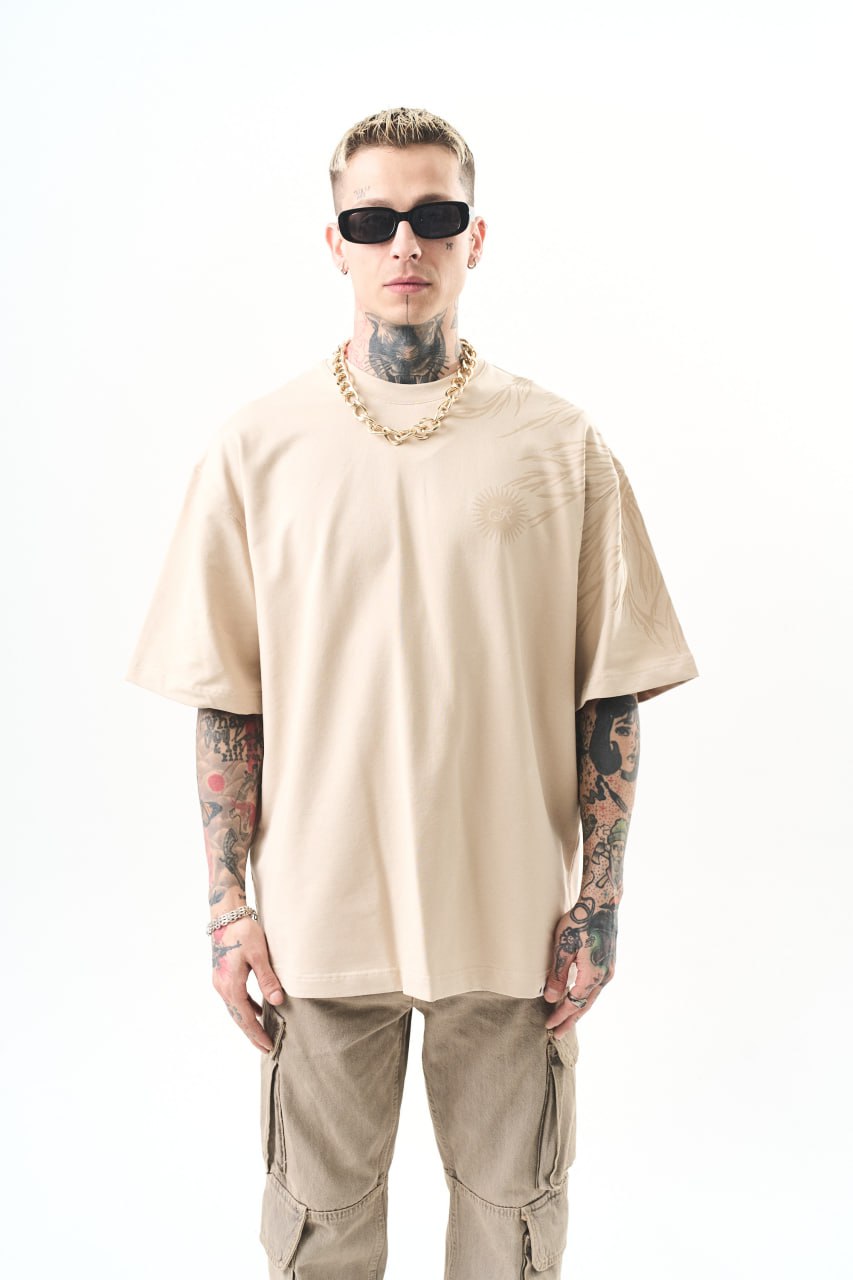 Oversized Wings & Sun Tee – Tonal Minimal Graphic